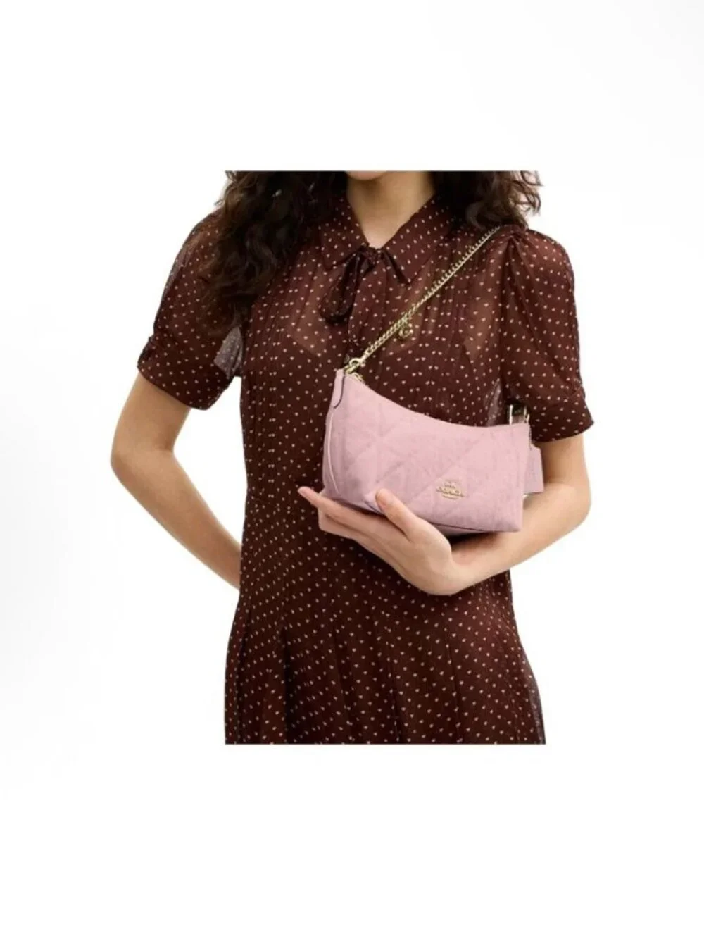 coach Caitlin Shoulder Bag In Regenerative Cotton With Quilting And Charm ceq62